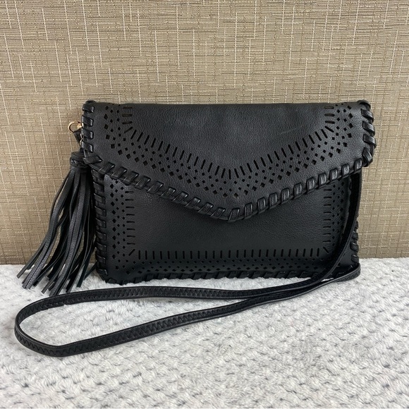 Unbranded Faux Leather Vegan Leather Black Envelope Perforated Clutch Crossbody - Picture 2 of 12